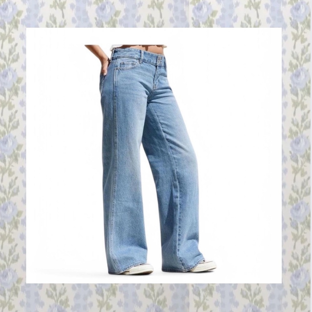 Women's Light Blue Wide-Leg PacSun Jeans